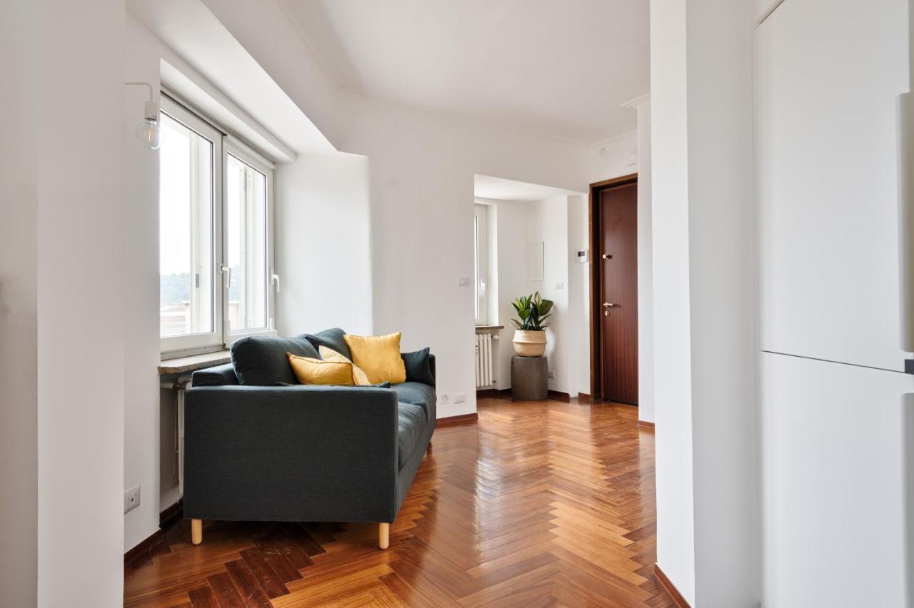 Urban House Carducci - Attic Apartment Торино Екстериор снимка