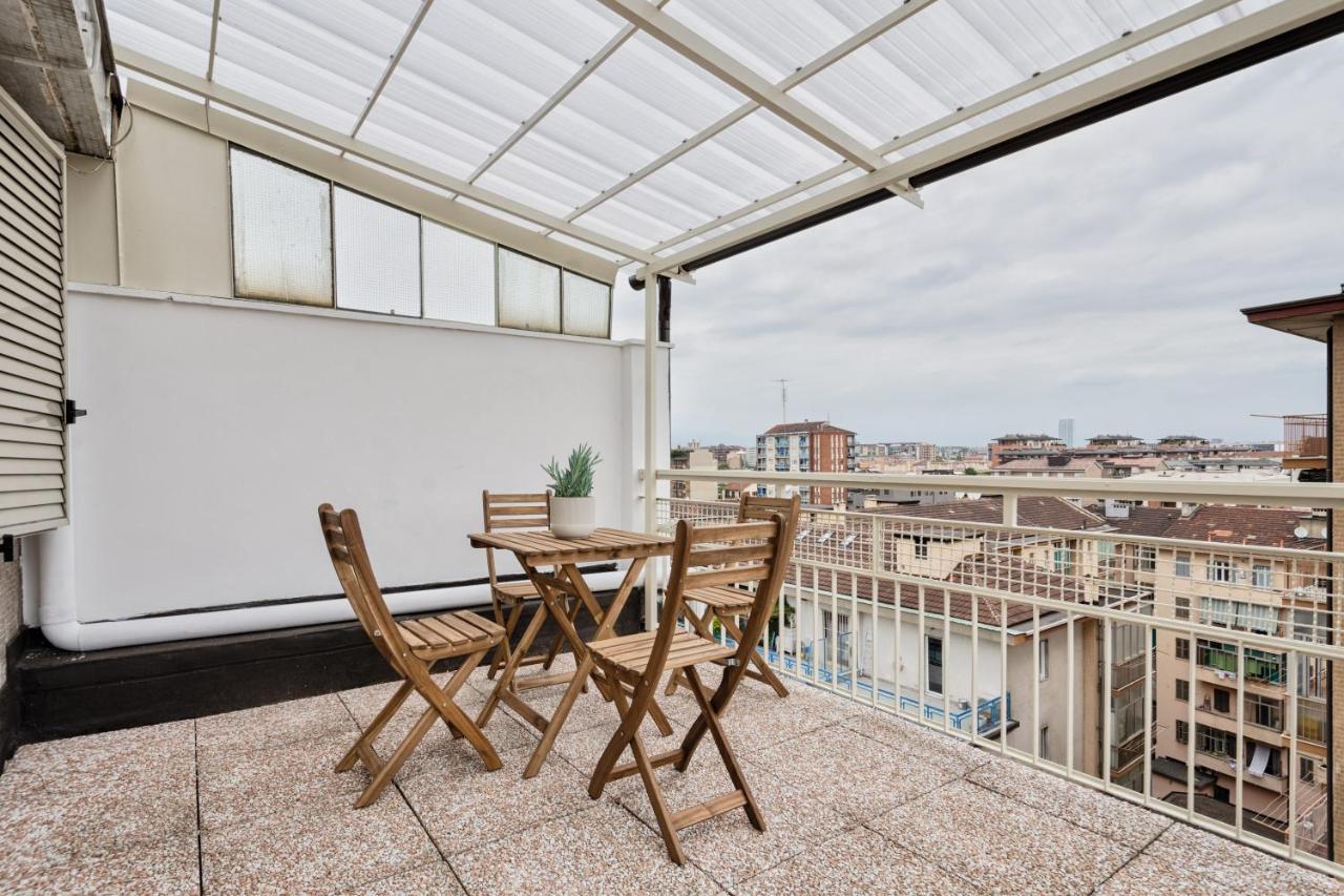 Urban House Carducci - Attic Apartment Торино Екстериор снимка